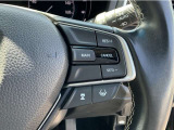 Hondaセンシングの機能のひとつ、アダプティブクルーズコントロール付!アクセルから足を離しても設定したスピードと前車との車間を保ち走行してくれます!車線維持もアシスト☆高速道路で疲労軽減ですね☆