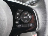 ◆アダプティブクルーズコントロール◆予め設定した車速内でクルマが自動的に加減速。前走車との適切な車間距離を維持しながら追従走行します。【LKAS】車線維持支援システムでステアリング操作を支援。
