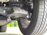 お車を安心してお乗りいただく為には、足回りの定期点検が欠かせません。サービスサポート(有償保証)では無料点検もご提供しており、安心のカーライフをお過ごしいただけるサポート体制が整っています。