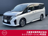 日産のミニバン、セレナe-POWERが入って来ました。