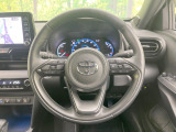 インテリアに合わせたデザインのステアリングは、運転される方のことも考え、運転しやすい形状、大きさです。是非一度、実際に触ってお確かめください。