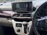 社外7インチメモリナビ フルセグTV Bluetooth接続 CD/DVD再生 AM/FM再生 アラウンドビューモニター 運転席助手席シートヒーター ETC 横滑り防止機能 オートハイビーム