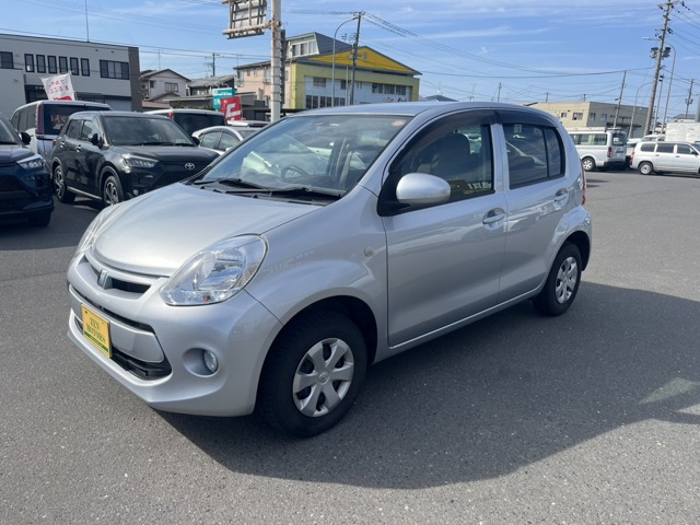 パッソ1.0 X 4WD