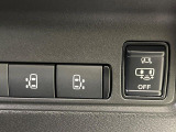 両側パワースライドドア】スマートキーや運転席のスイッチで後席両側スライドドアの開閉が可能♪電動だから力を入れてドアを開ける必要が無く、小さなお子様でも簡単に開け閉めでき快適です♪