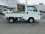 納車前には、当社メカニックによる『プロの視点』で、安全かつ安心して気持ちよくお乗りいただける整備を行います。詳しくはスタッフまで。