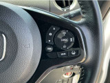 Hondaセンシングの機能のひとつ、アダプティブクルーズコントロール付!アクセルから足を離しても設定したスピードと前車との車間を保ち走行してくれます!車線維持もアシスト☆高速道路で疲労軽減ですね☆