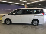 エンジンルーム、室内、クリーニング済みです。厳選したお車を屋内展示場にて展示中☆車両品質には自信がございます!ぜひ一度ご来店ください!!