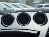 【 内装インテリア 】現車の確認はお電話で在庫のご確認の上、是非ご来店くださいませ!ご来店の難しい方は店舗スタッフがお電話やメールで詳細をお答えさせて頂きます。