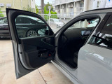 BMW Premium Selection 調布/〒182-0015東京都調布市八雲台2-14-1/TEL.042-426-1166/営業時間:10:00-18:00