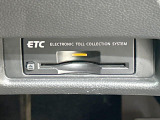 【ETC】高速道路の料金所をストレスなく通過!話題のスポットやサービスエリアに多い「スマートIC」利用時は必須のアイテムです。当店でセットアップを実施、ご納車当日からすぐにご利用いただけます!