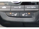 シートヒーター装備付き車!!座席に埋め込まれた電熱線によりシートを暖めることが出来る装備で、温められたシートは、寒い冬には最適です!!