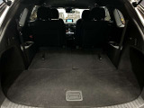 ラゲッジルームは、大容量のスペースを確保。リアシートを倒すことでバリエーション豊かに収納できます。