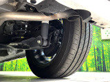 お車を安心してお乗りいただく為には、足回りの定期点検が欠かせません。サービスサポート(有償保証)では無料点検もご提供しており、安心のカーライフをお過ごしいただけるサポート体制が整っています。