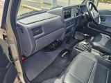 ベースグレード 4WD 5速MT タイベル交換済み パワーウインドウ エアコン パワステ ハイルーフ CD ETC トノカバー 両側スライドドア