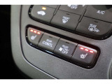 シートヒーター装備付き車!!座席に埋め込まれた電熱線によりシートを暖めることが出来る装備で、温められたシートは、寒い冬には最適です!!