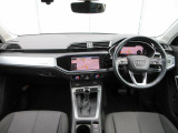 運転に必要な情報をメーター内に集約し、ドライバーの安全で快適な運転に寄与するアウディバーチャルコックピット。
