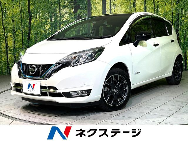 ノート 1.2 e-POWER メダリスト FOUR ブラックアロー 4WD