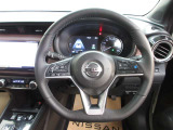 運転が楽しくなる明るく開放的な運転席まわりです。プロパイロットで高速など運転支援で疲れを軽減してくれます!