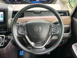 【ステアリングスイッチ】運転中、前方から目線をそらすことなく、オーディオ等の操作が可能な便利機能!安心&快適なドライブを演出してくれます♪