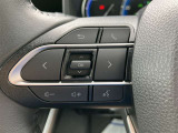 ステアリングスイッチ付きなので走行中に手元を見ることなくオーディオ等の操作ができます!