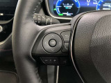 ステアリングスイッチは目線を大きく外すことなく操作できるので安全です