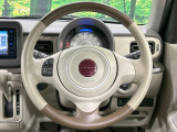 【純正革巻きステアリング】上質な革を使用することで、手にしっかり馴染みとても運転しやすいハンドルです♪