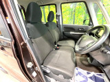 運転席シート廻りは使用感も少なく、良好な状態となっています。丁寧に使われていたことがよくわかりますね。