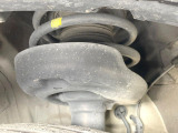 お車を安心してお乗りいただく為には、足回りの定期点検が欠かせません。サービスサポート(有償保証)では無料点検もご提供しており、安心のカーライフをお過ごしいただけるサポート体制が整っています。