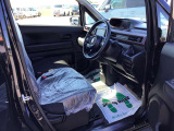 それぞれの分野のプロがお車の悩みや疑問に親身になって対応させていただきます。
