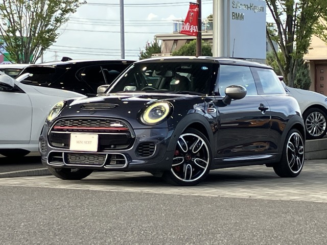 ミニ ジョン・クーパー・ワークス GP インスパイア―ド エディション