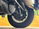 お車を安心してお乗りいただく為には、足回りの定期点検が欠かせません。サービスサポート(有償保証)では無料点検もご提供しており、安心のカーライフをお過ごしいただけるサポート体制が整っています。
