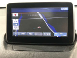 ナビを装備。タッチパネル式で使いやすく、お出かけもラクラクです。