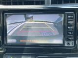 【バックモニター】バックカメラが装着されています。車庫入れが苦手な方もこれがあれば安心ですね