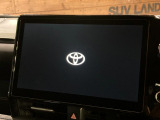 【10.5インチ ディスプレイオーディオ】大画面のディスプレイはAppleCarPlayやAndroidAutoが利用可能。大きな画面でスマホナビアプリ等が利用いただけます♪