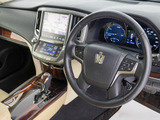 ★使いやすさや安全性を追求したステアリング周り!高級車ゆえにスイッチ類が多いのも特徴ですね!考え尽くされた配置ですぐに使いこなす事が出来ますのでご安心下さい!是非、体感してみて下さい!!