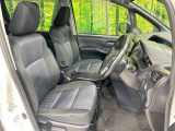 ドライバーによって運転しやすいポジションは異なり、あの車はどうなのか不安なこともありますよね。気になるお車は店頭で乗り込んでご確認いただけます♪