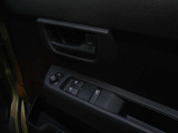 お電話はフリーダイヤルでどうぞ★0078-6002-334194★(携帯PHS可) ★場所は、国体道路沿い パークドーム(KKウイング)そば オレンジの旗が目印です★