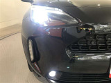 LEDヘッドライトです。デザイン性がよくとても明るいので、夜間の走行や悪天候でも安心です。しかも長寿命!