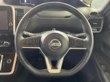 【ステアリングスイッチ】運転中、前方から目線をそらすことなく、オーディオ等の操作が可能な便利機能!安心&快適なドライブを演出してくれます♪