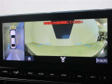 パノラミックビューモニター付きです。車両を上から見たような映像をディスプレイオーディオ画面に表示。運転席からの目視だけでは見にくい、車両周辺の状況をリアルタイムでしっかり確認できます。