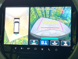 【全方位モニター用カメラ】専用のカメラにより、上から見下ろしたような視点で360度クルマの周囲を確認することができます☆死角部分も確認しやすく、狭い場所での切り返しや駐車もスムーズに行えます。