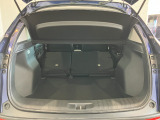 大きな開口部の荷室スペースはとても広々としています。 大きな荷物も楽々収納出来ちゃいますよ♪ 大は小を兼ねると言いますしスペースは大きい事に越した事はありませんね!