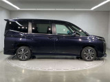 「こんな車屋さんがあるんだ!」、「おもしろい!」と感じていただけましたら、私どもも大変うれしく思います。ご来店のご感想、お待ちしております。