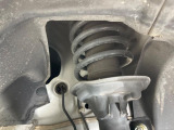 下回りがきれいなうちに、防錆加工の施工がオススメ。降雪地域はもちろん、沿岸部にお住いの方や、趣味でマリン・ウィンタースポーツをされる方にご好評いただいております。