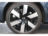 V60 ウルトラ T6  AWD プラグインハイブリッド 4WD 