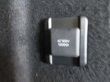 非常時やキャンプなどに役立つAC100Vコンセント付きです。