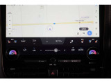 【エアコン】 各操作スイッチなども使いやすい位置に配置されています。