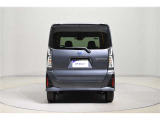 当店は全車『ロングラン保証』付!(1年間、距離無制限 HV車はHV保証付) 別途延長保証もご用意しております♪ ぜひ現車を確認にご来店ください