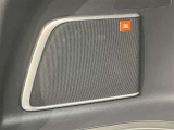 JBLスピーカー付きです。