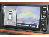 バックガイドモニターで、後方を確認しながら安心して駐車することができます。運転初心者も熟練者も必須の機能ですよ!